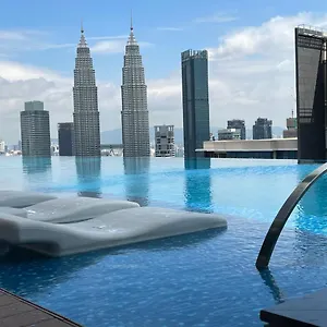 Eaton Klcc Apartment